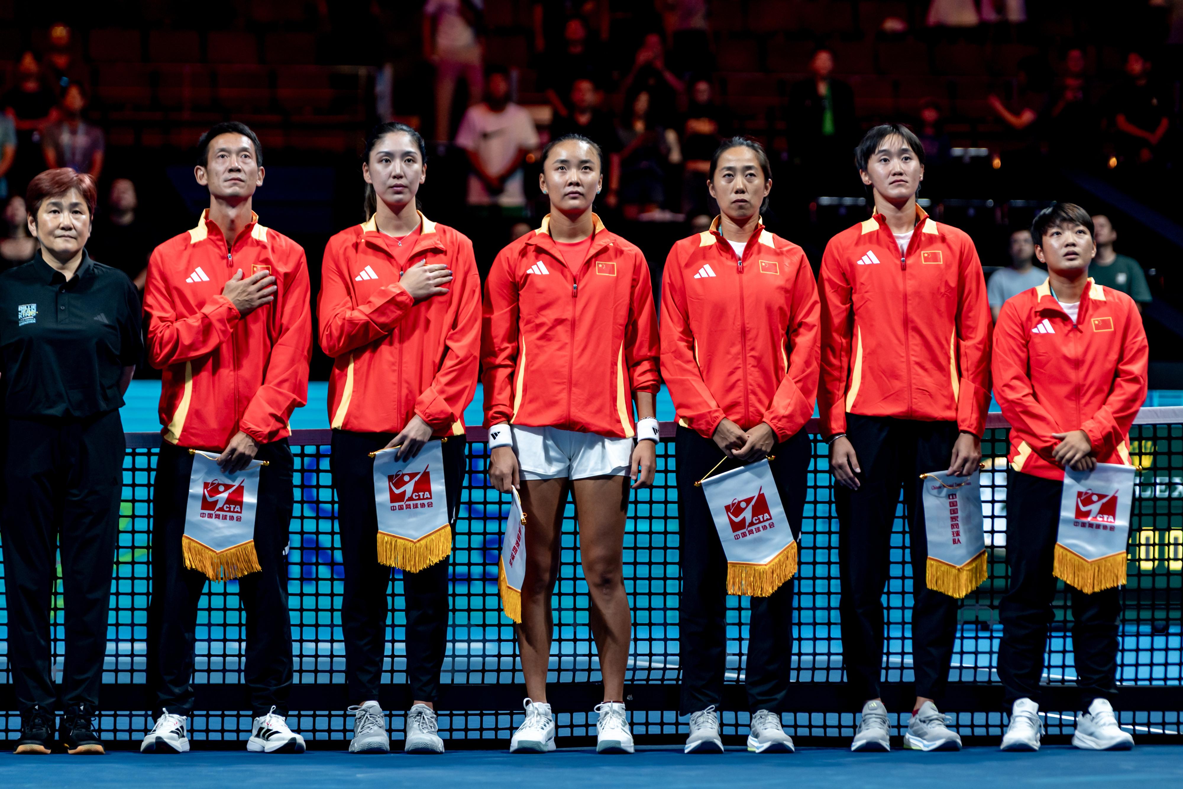 最终中国队, 蒋欣玗组成, entit